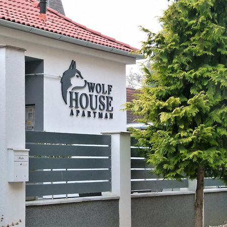 Wolf House Apartman 절러에게르세그 외부 사진