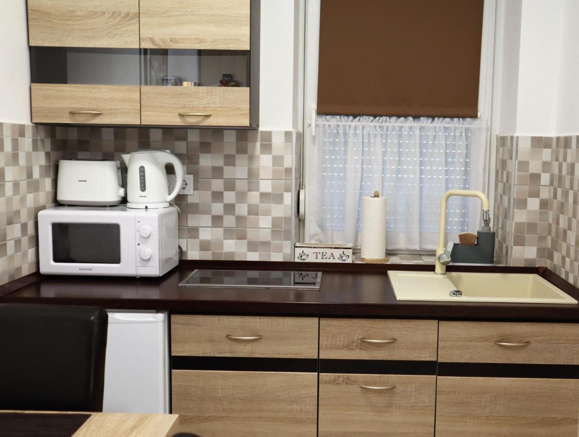 Wolf House Apartman 절러에게르세그 외부 사진