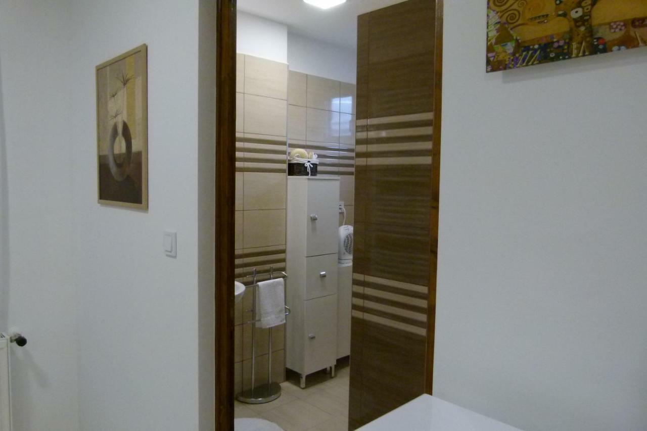Wolf House Apartman 절러에게르세그 외부 사진