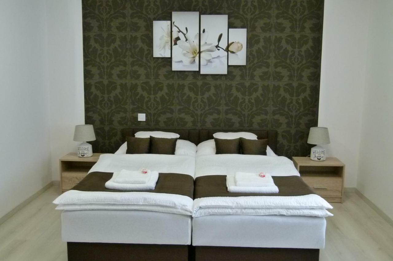 Wolf House Apartman 절러에게르세그 외부 사진