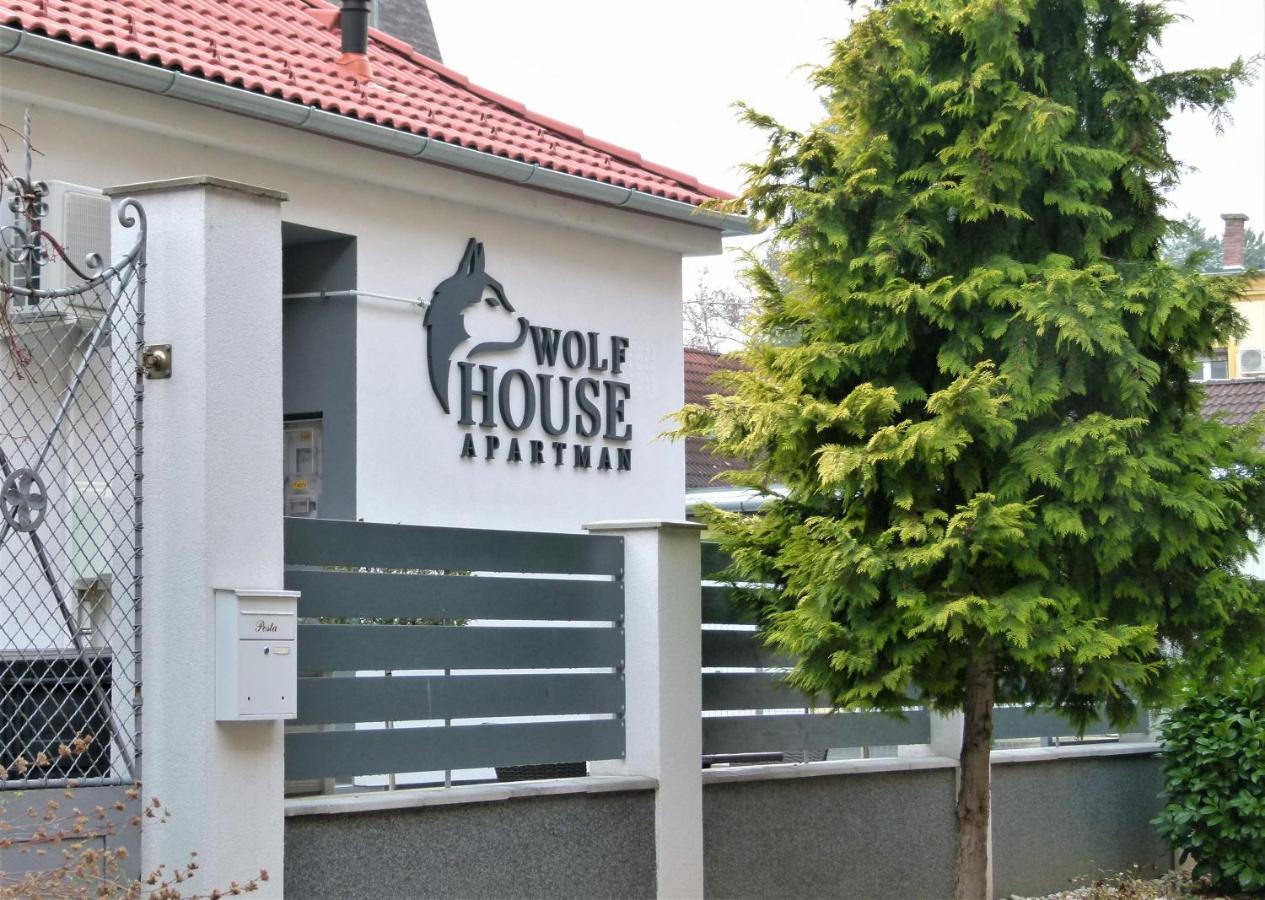 절러에게르세그 Wolf House Apartman 아파트 외부 사진